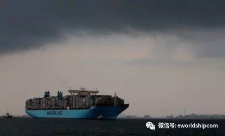 全球最大集装箱船首航中国 马士基航运乐不起来