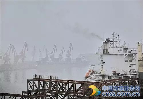 深度:港口上空“黑尾”从何而来?