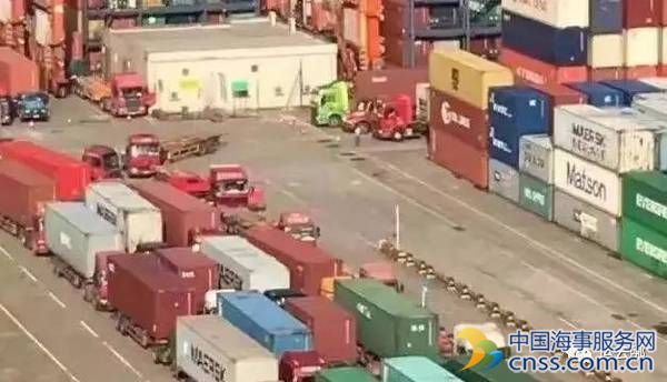 上海港这波大拥堵恐延续至5月中旬 引发外媒关注